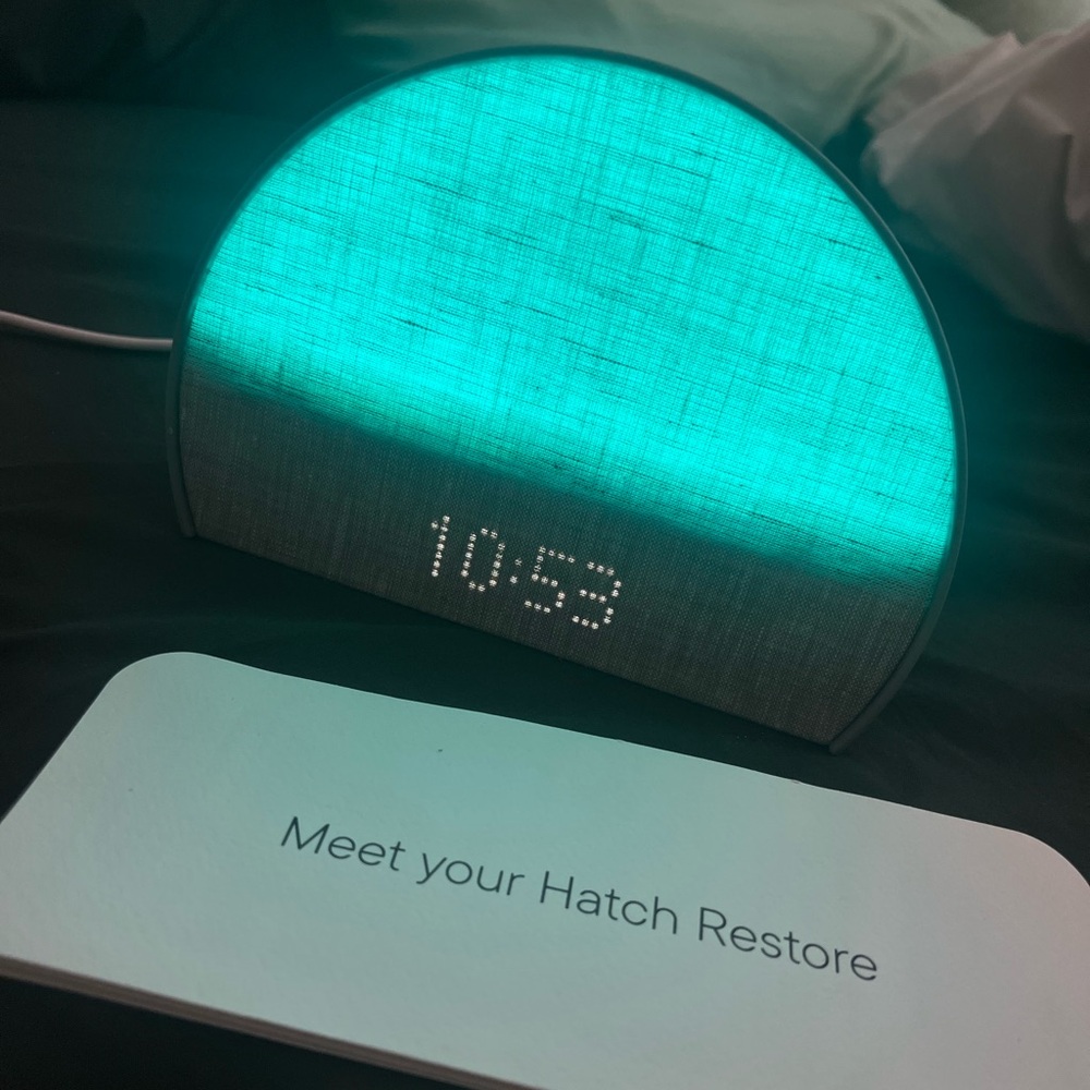 Hatch Restore Sleep Assistant - Teal and Gray